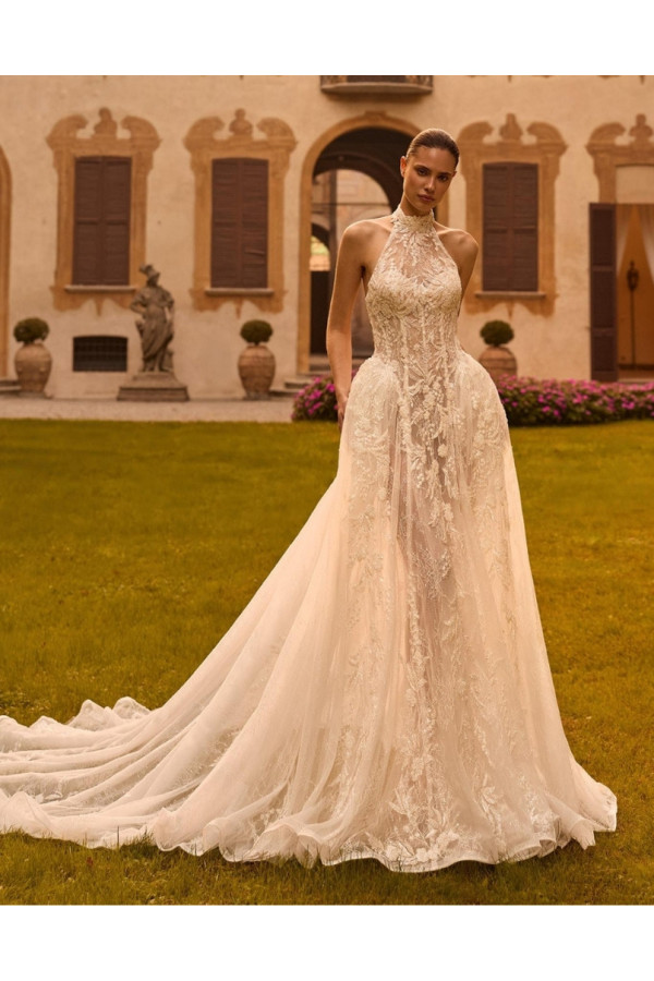 Abito da sposa Solange, sirena di pizzo  Alberto Palatachi 2027.