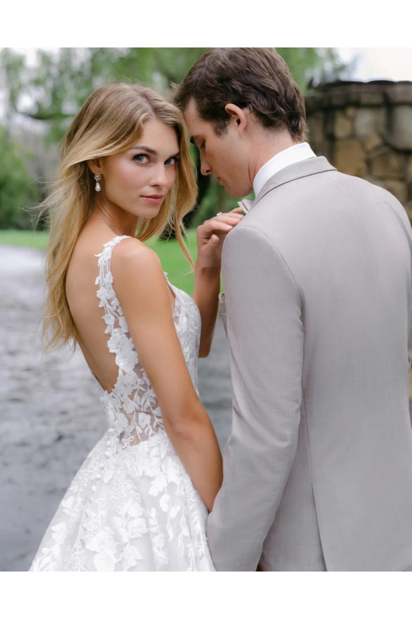 Abito da sposa avorio allure bridal in tulle ampio e pizzo