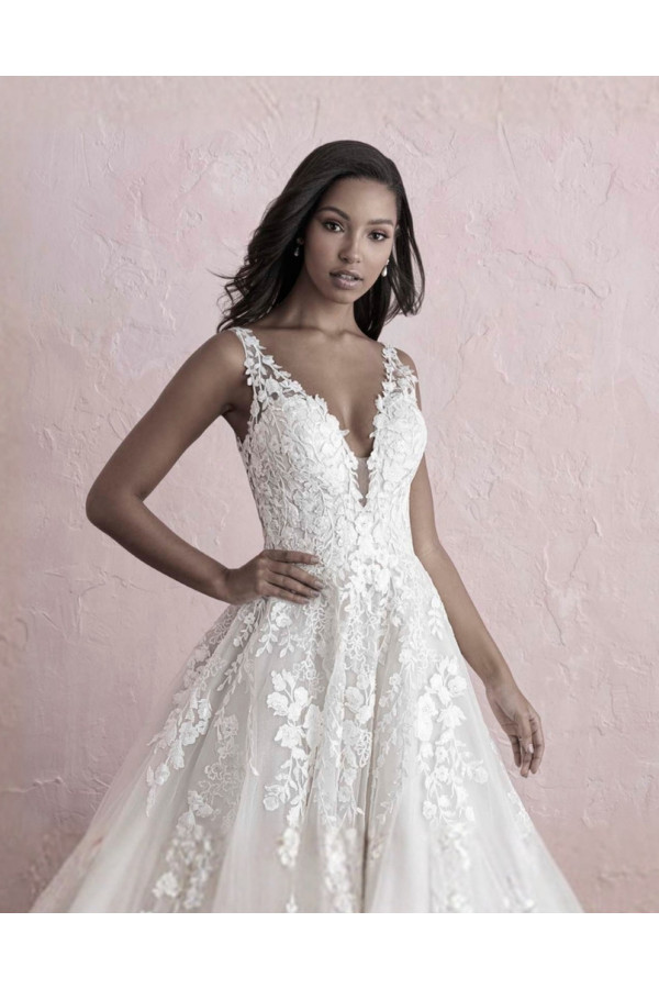 Abito da sposa avorio allure bridal in tulle ampio e pizzo