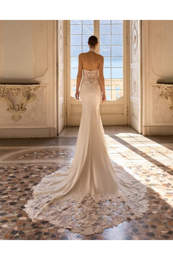 Abito da sposa Onyx crepe e tulle a sirena di Albero Palatchi