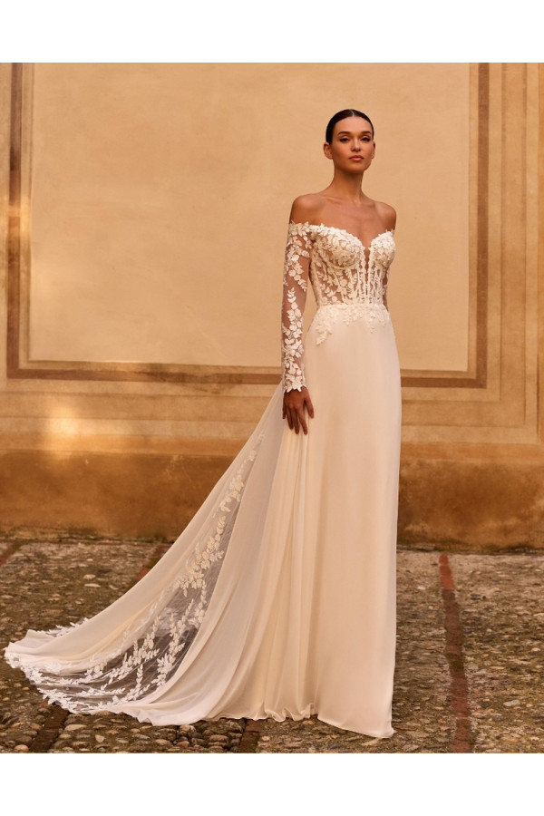 Ornella abito da sposa avorio in pizzo scivolato di Alberto Palatchi