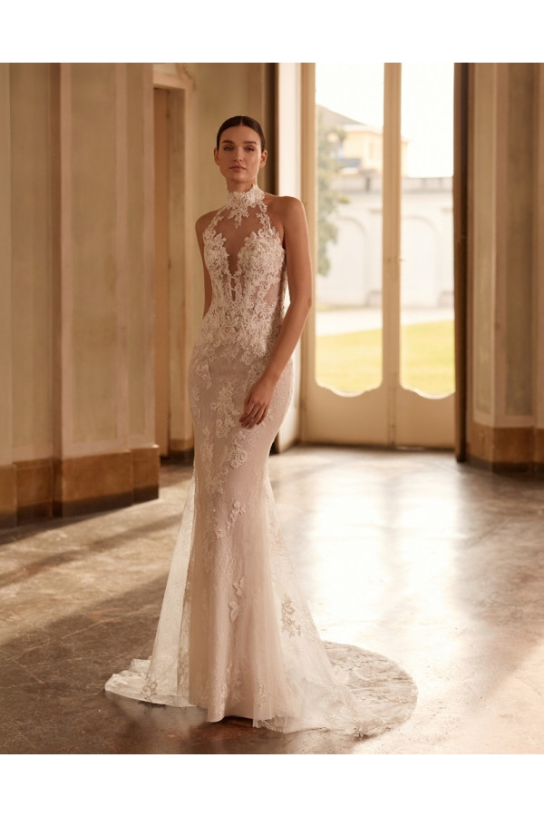 Malva abito da sposa sirena avorio in pizzo di Alberto Palatchi