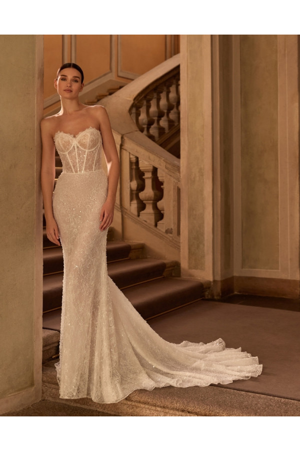 Kalila abito da sposa avorio ampio in douchesse di Alberto Palatchi