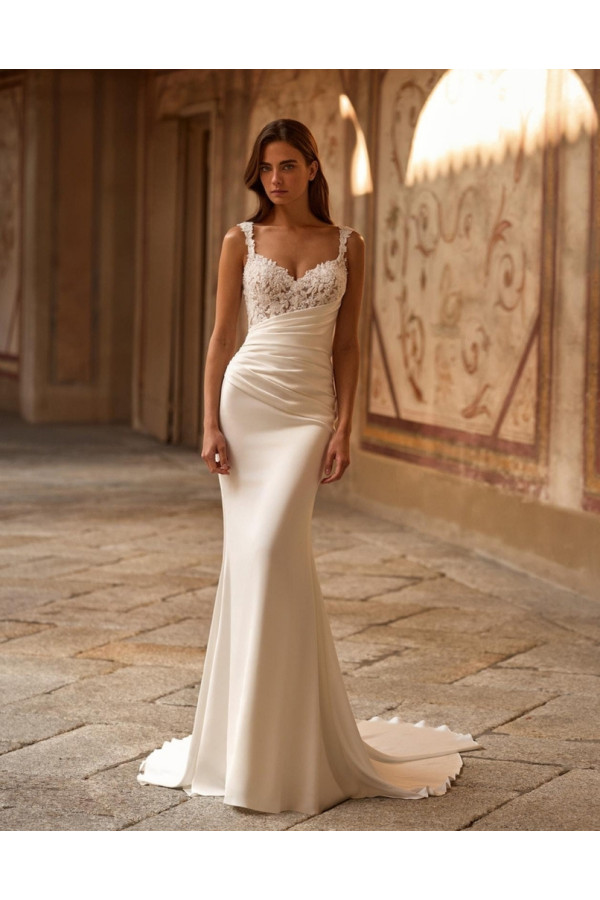 Hebe abito da sposa avorio a sirena in taffetà pizzo Alberto Palatchi