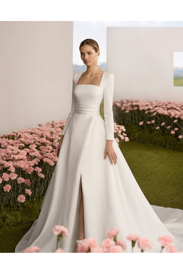 Abito da sposa avorio in cady ampio di Rosa Clarà