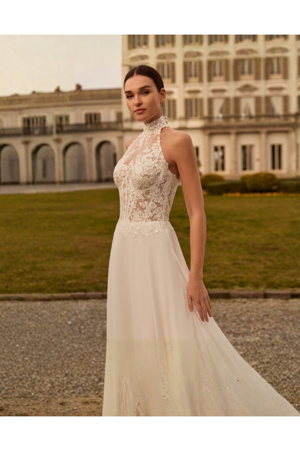 Favia abito da sposa avorio scivolato in chiffon di Alberto Palatchi
