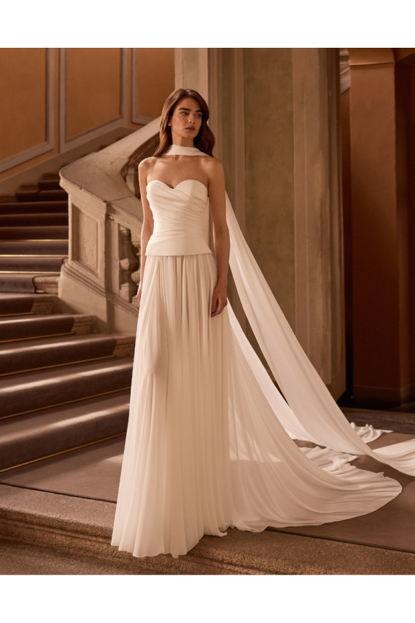 Caelia abito da sposa avorio in chiffon svasato di Alberto Palatchi