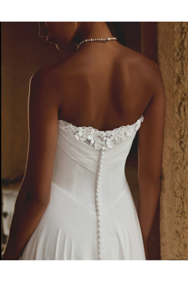 Abito sposa avorio chiffon ampio 66478 di Lillian West 2027