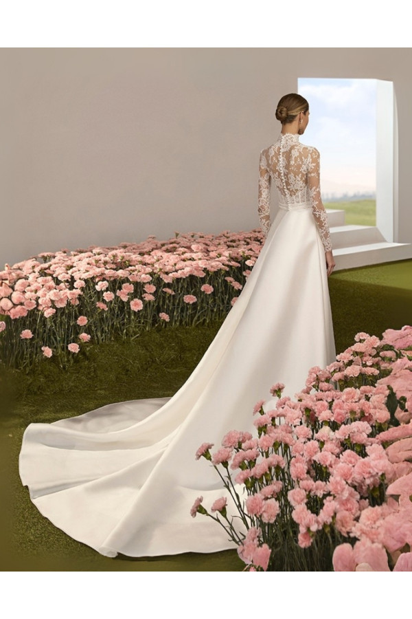 Abito da sposa avorio a sirena in pizzo di Rosa Clara