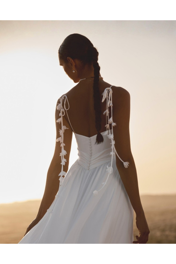 Abito da sposa avorio crepe impero bohemien 66472 Lillian West 2027