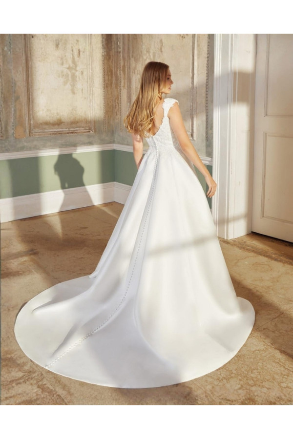 Abito da sposa avorio in mikado ampio 44547 Sincerity 2027