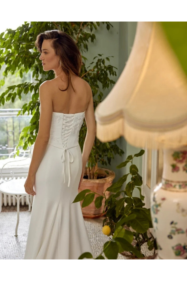 Monroe abito da sposa avorio in crepe a sirena Justin Alexander 2027