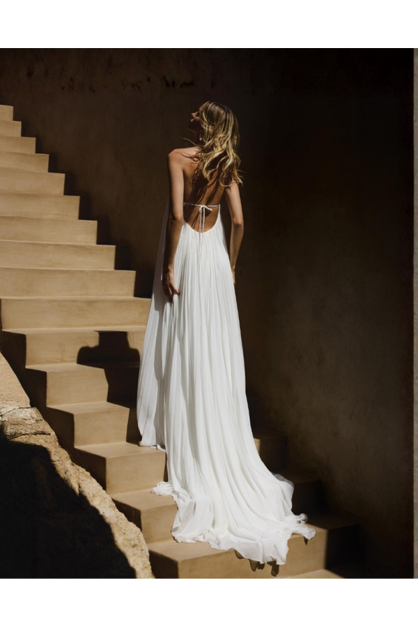 Abito da sposa avorio in chiffon scivolato 66440 di Lillian West 2027