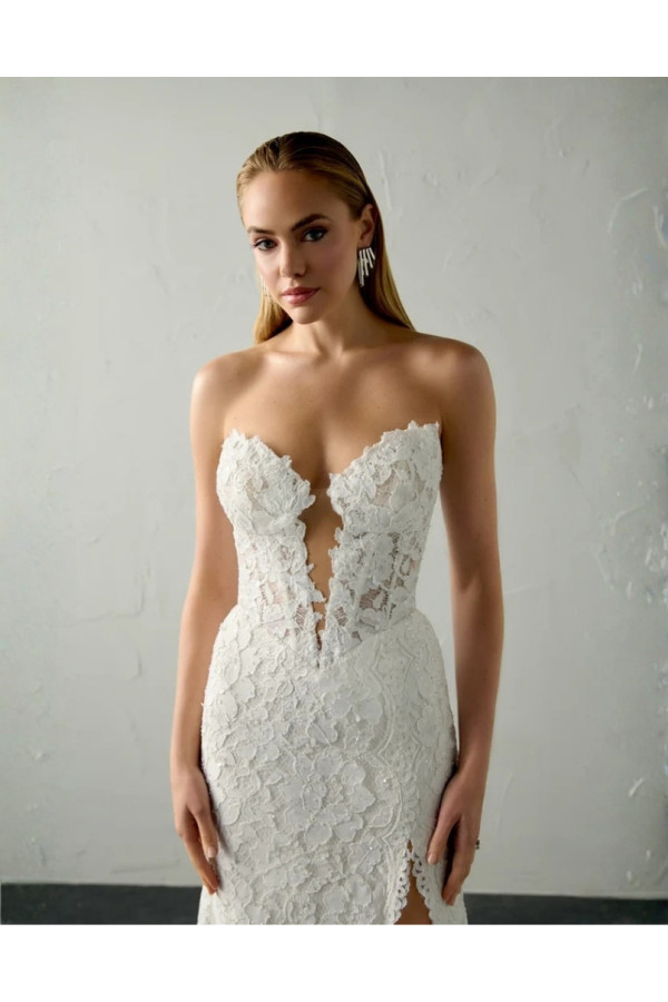 Blaze abito da sposa avorio in pizzo sirena Justin Alexander Signature