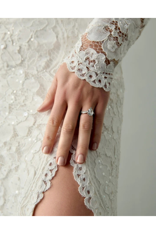 Blaze abito da sposa avorio in pizzo sirena Justin Alexander Signature
