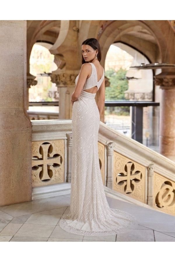 Abito da sposa avorio ricamato con cappa 2J02 Rosa Clará