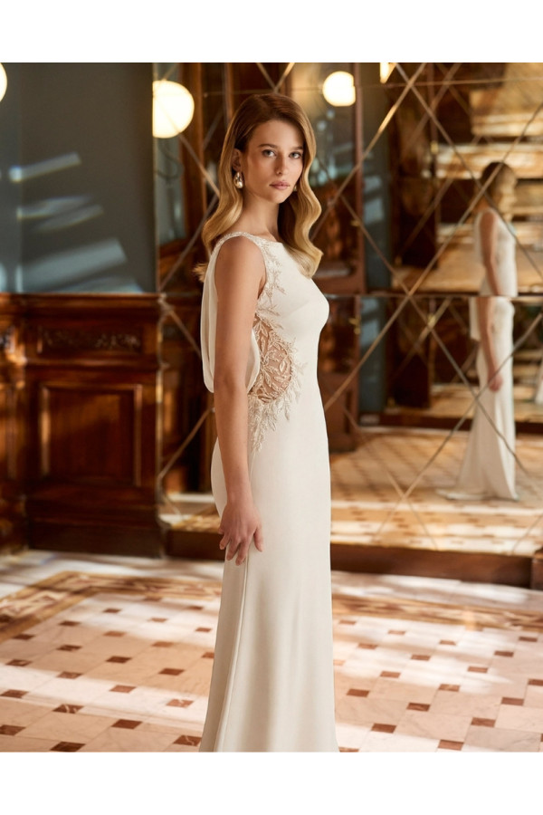Abito da sposa avorio in crêpe con cristalli 2J40 di Rosa Clará