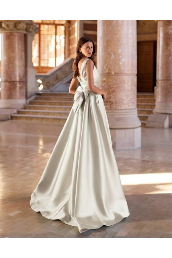 Abito da sposa natural in mikado con spacco 2J99 Rosa Clará