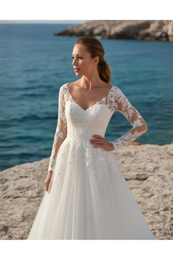 Abito da sposa avorio in pizzo 3D e tulle ampio 27LOV25 Lovely 2027