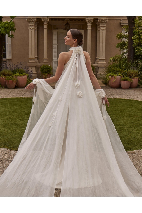 Milano abito da sposa morbido di colore avorio di Novia D'art