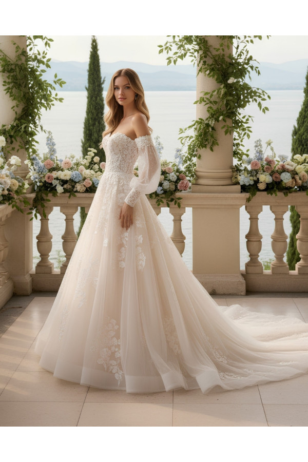 Abito da sposa avorio in pizzo e tulle ampio 27DS30 Divina Sposa