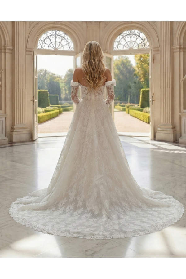 Abito da sposa avorio in pizzo ampio 27MK08 Miss Kelly 2027