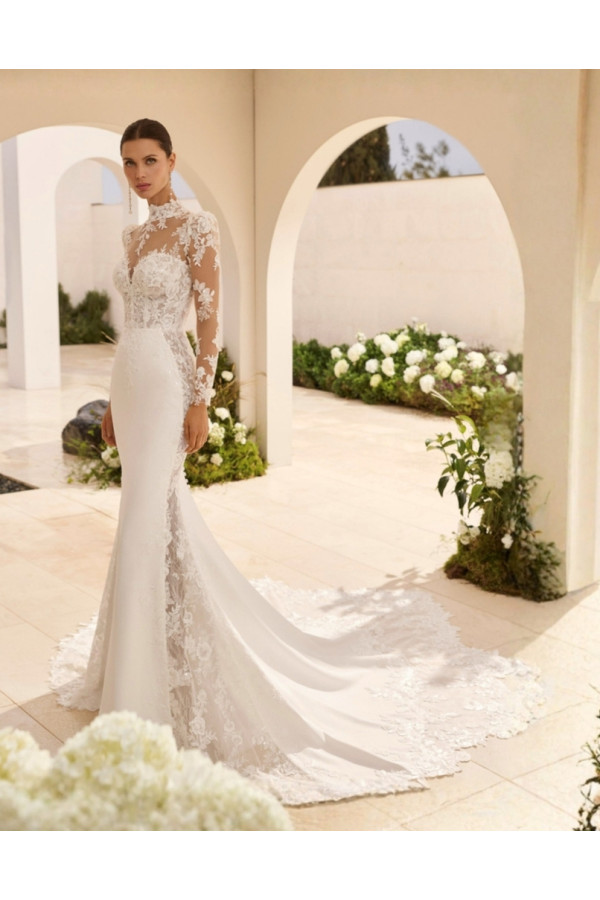 Nayat abito da sposa avorio in pizzo a sirena di Rosa Clará 2027