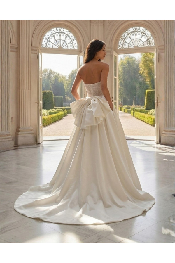 Abito da sposa avorio in mikado ampio 27MK23 Miss Kelly 2027