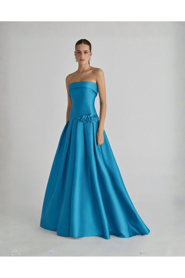 Abito da cerimonia azul in pique ampio 2TB9 di Rosa Clará Cocktail