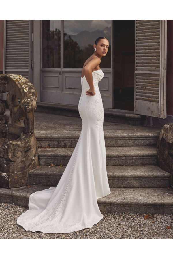 Abito da sposa Kai avorio in crepe a sirena di Justin Alexander 2027