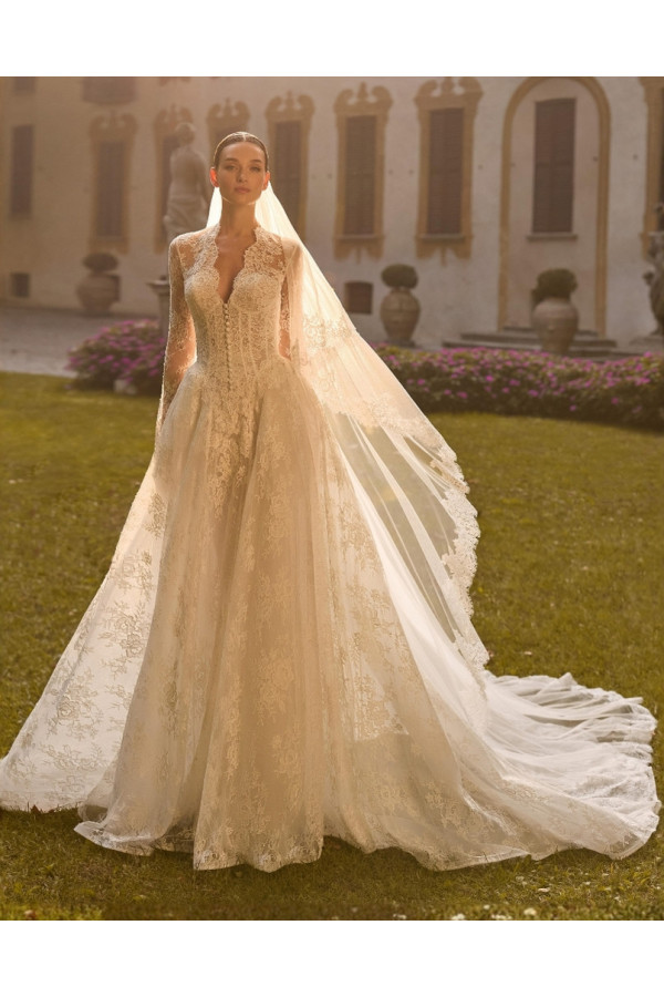 Abito da sposa Britney, avorio, pizzo. Alberto Palatachi 2027