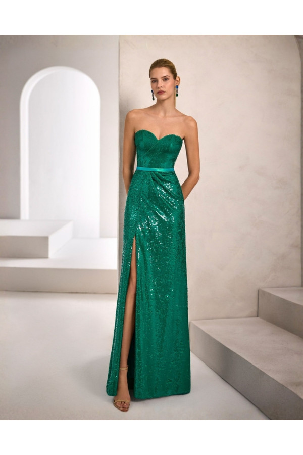 Abito da cerimonia verde in taffetà a sirena con spacco di marfil