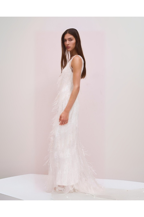 Abito da sposa avorio con frange scivolato di Jenny Pachkam