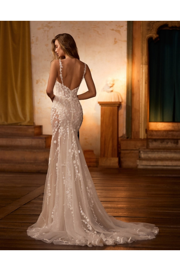 Abito da sposa Yera, avorio, a sirena, in pizzo di Alberto Palatachi