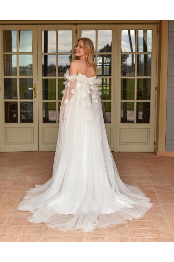 Narbona abito da sposa avorio in chiffon scivolato di Fara Sposa