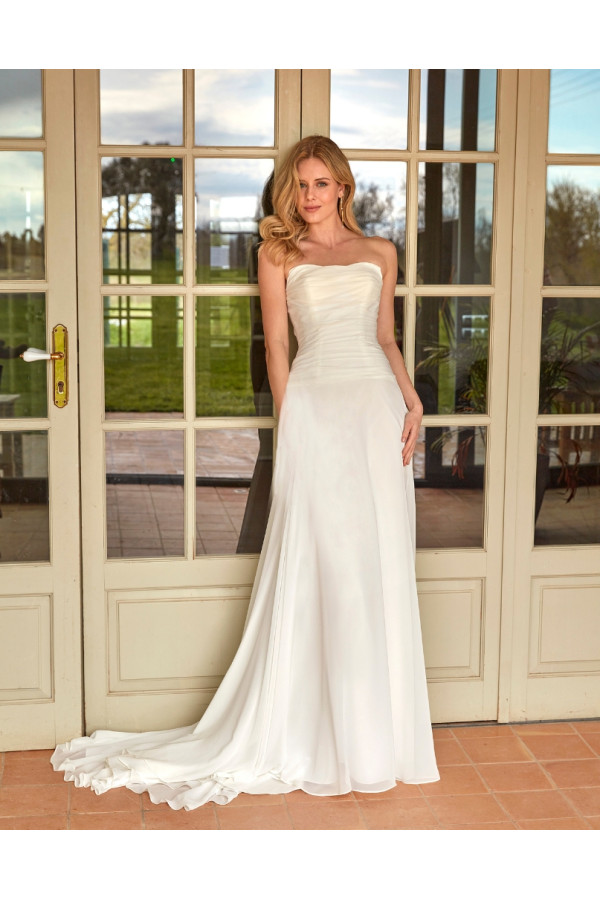 Narbona abito da sposa avorio in chiffon scivolato di Fara Sposa