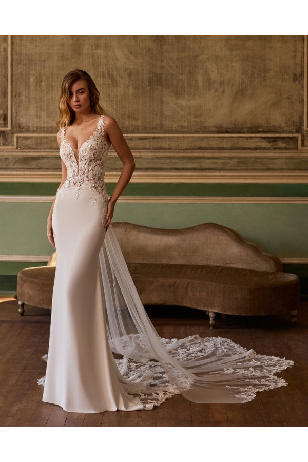 abito da sposa Ludmila avorio, morbido a sirena di Alberto Palatchi