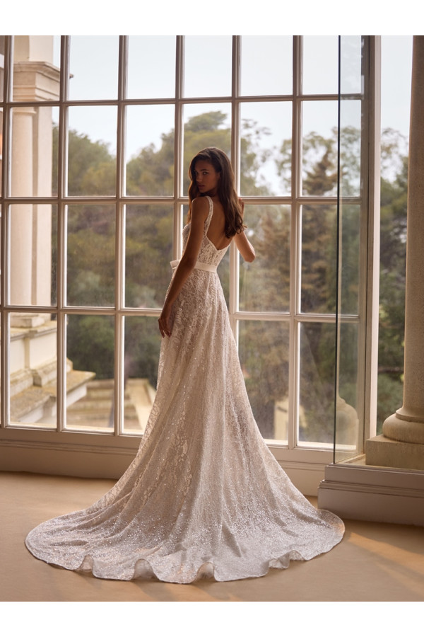 antea abito da sposa avorio in pizzo scivolato e sexy alberto palatchi