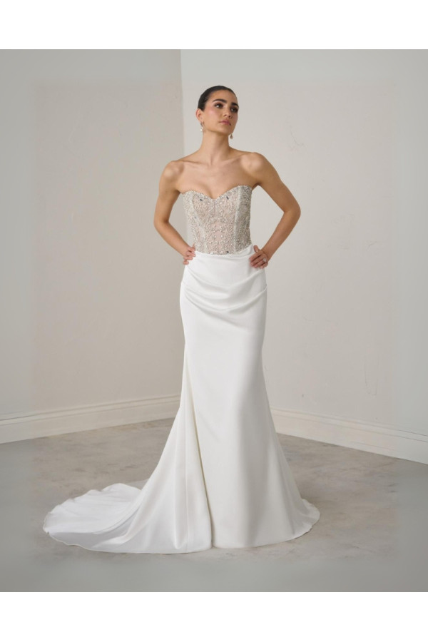 Abito da sposa avorio chiaro a sirena ricamato di Justin Alexander