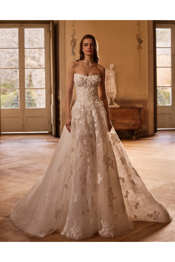 abito da sposa avorio in pizzo francese alessandra di alberto palatchi