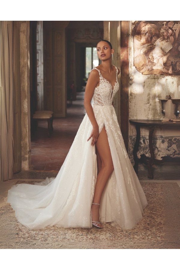 Kendra Abito da sposa avorio in tulle con spacco di Justin Alexander