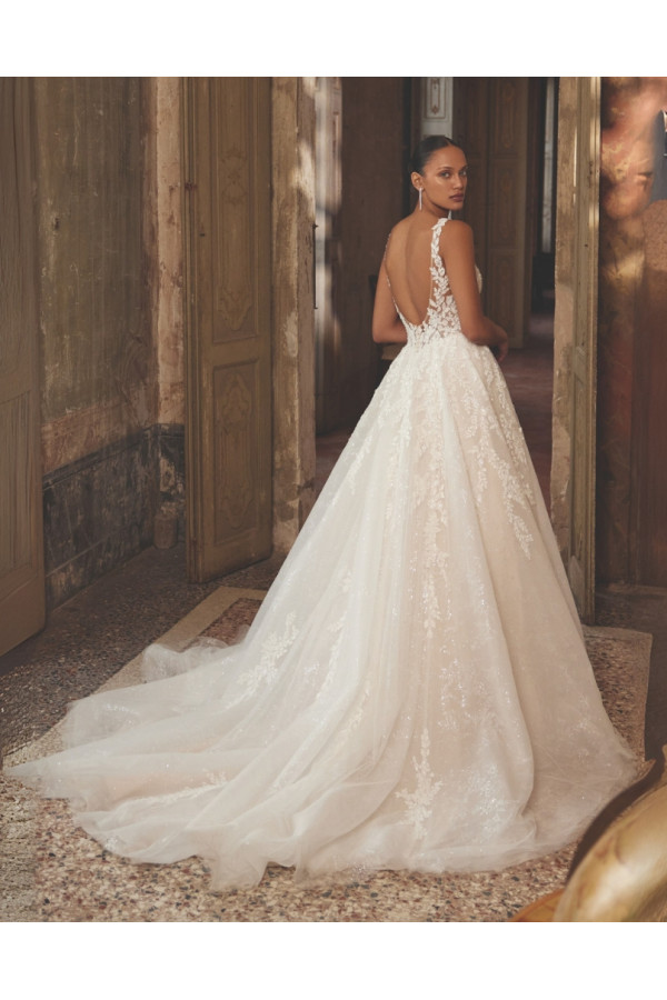 Kendra Abito da sposa avorio in tulle con spacco di Justin Alexander