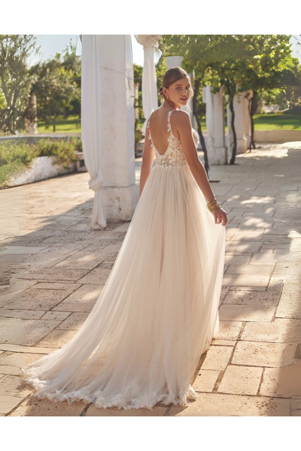 Abito da sposa 66402 avorio in tulle scivolato di Lillian West