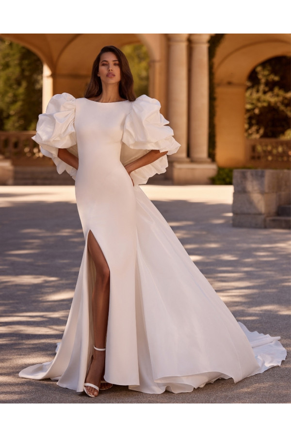 Gaia Abito da sposa a sirena avorio in crep di Alberto Palatchi