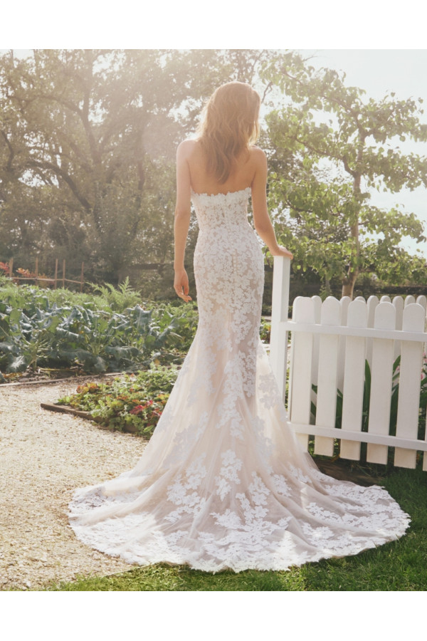 Abito da sposa Jess, avorio, di pizzo, a sirena, di Alberto Palatachi