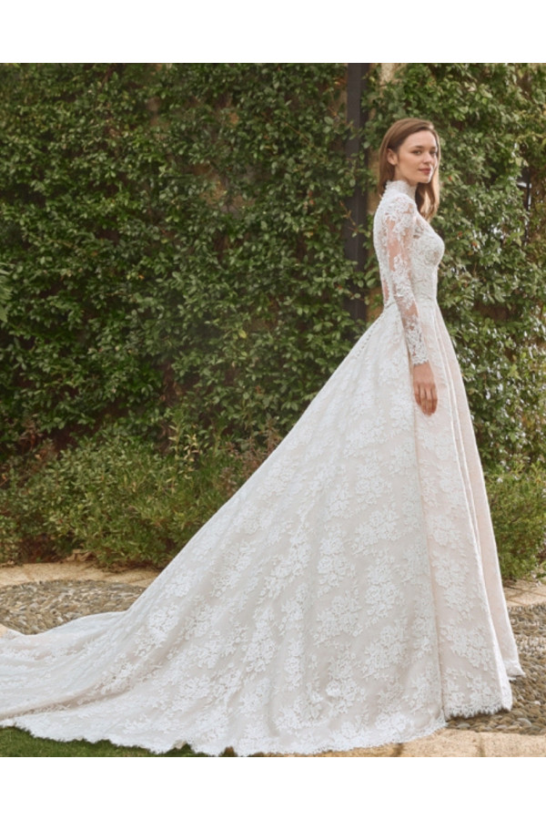 Abito da sposa Denise, avorio, ampio, di pizzo, Alberto Palatachi