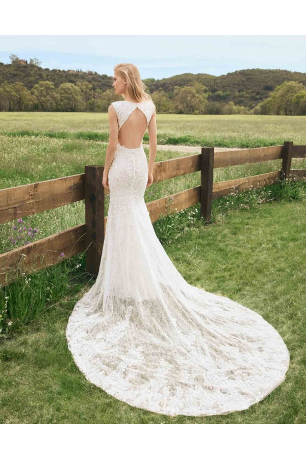 Abito da sposa Amina, avorio, pizzo, a sirena, Alberto Palatchi