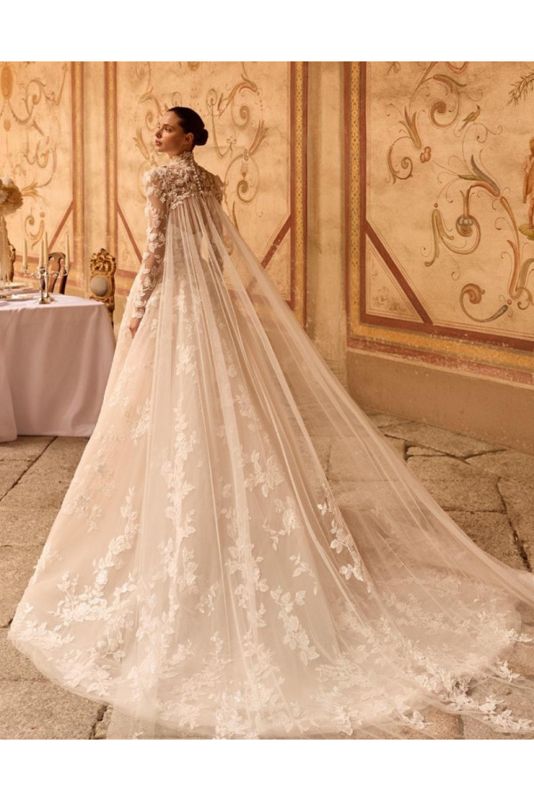 Abito da sposa avorio in pizzo zelia di alberto paltchi 2027
