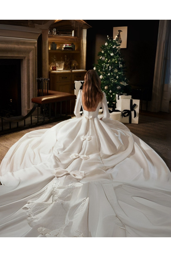 Abito da sposa Carly, ampio, avorio, in mikado, Alberto Palatchi