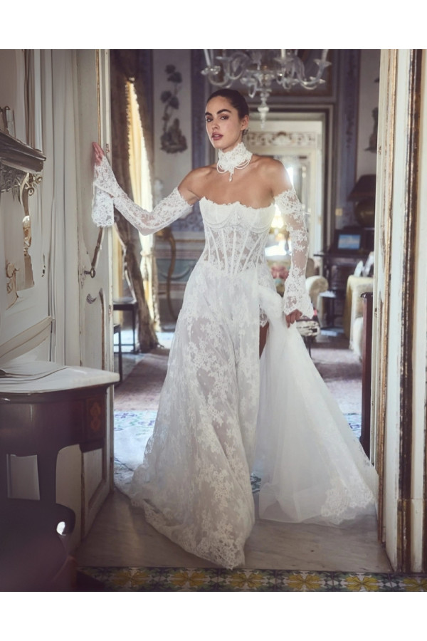 Abito da sposa avorio ampio in tulle Luna Novias